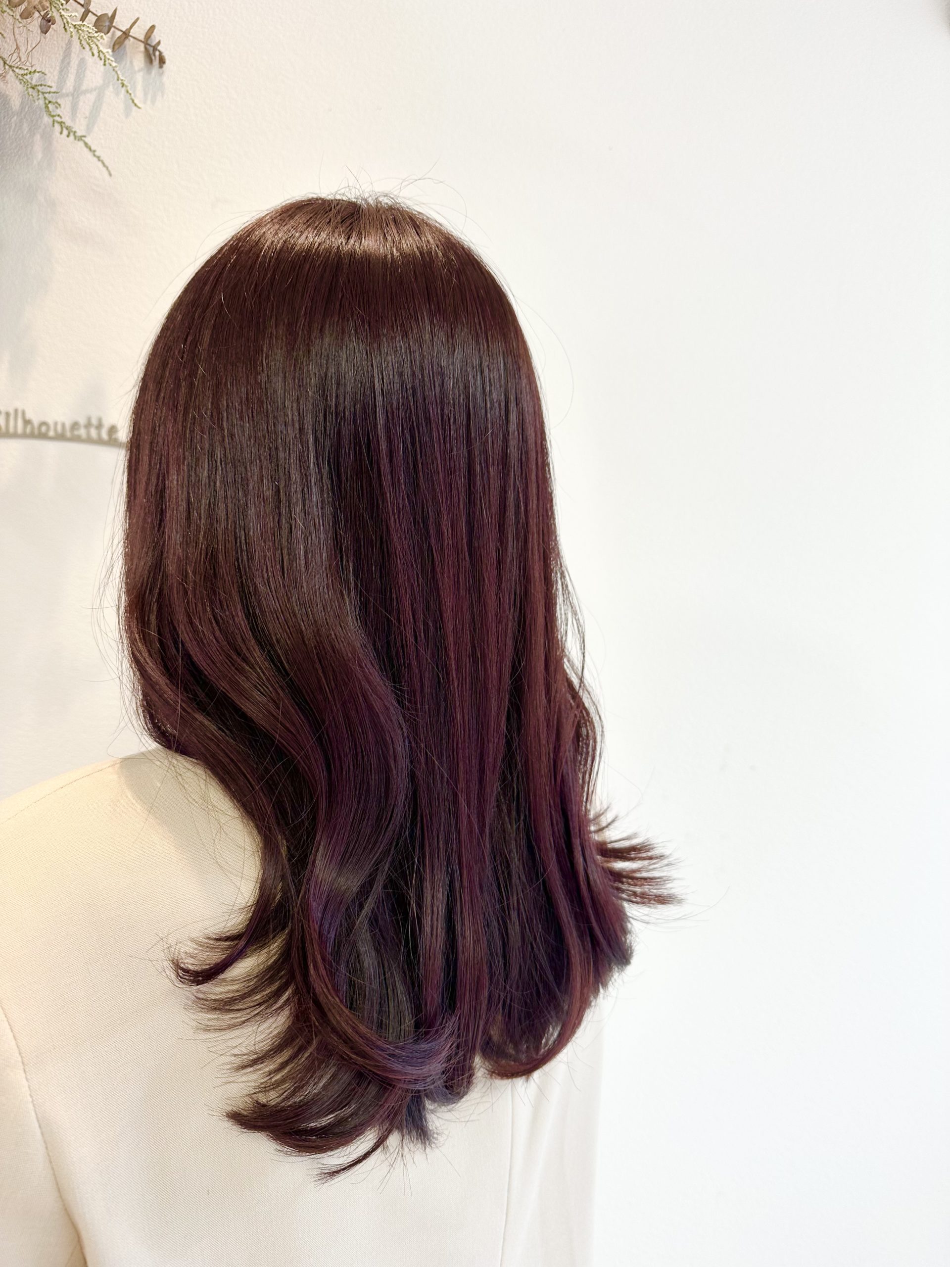 ツヤ感重視◎大人ワインレッド