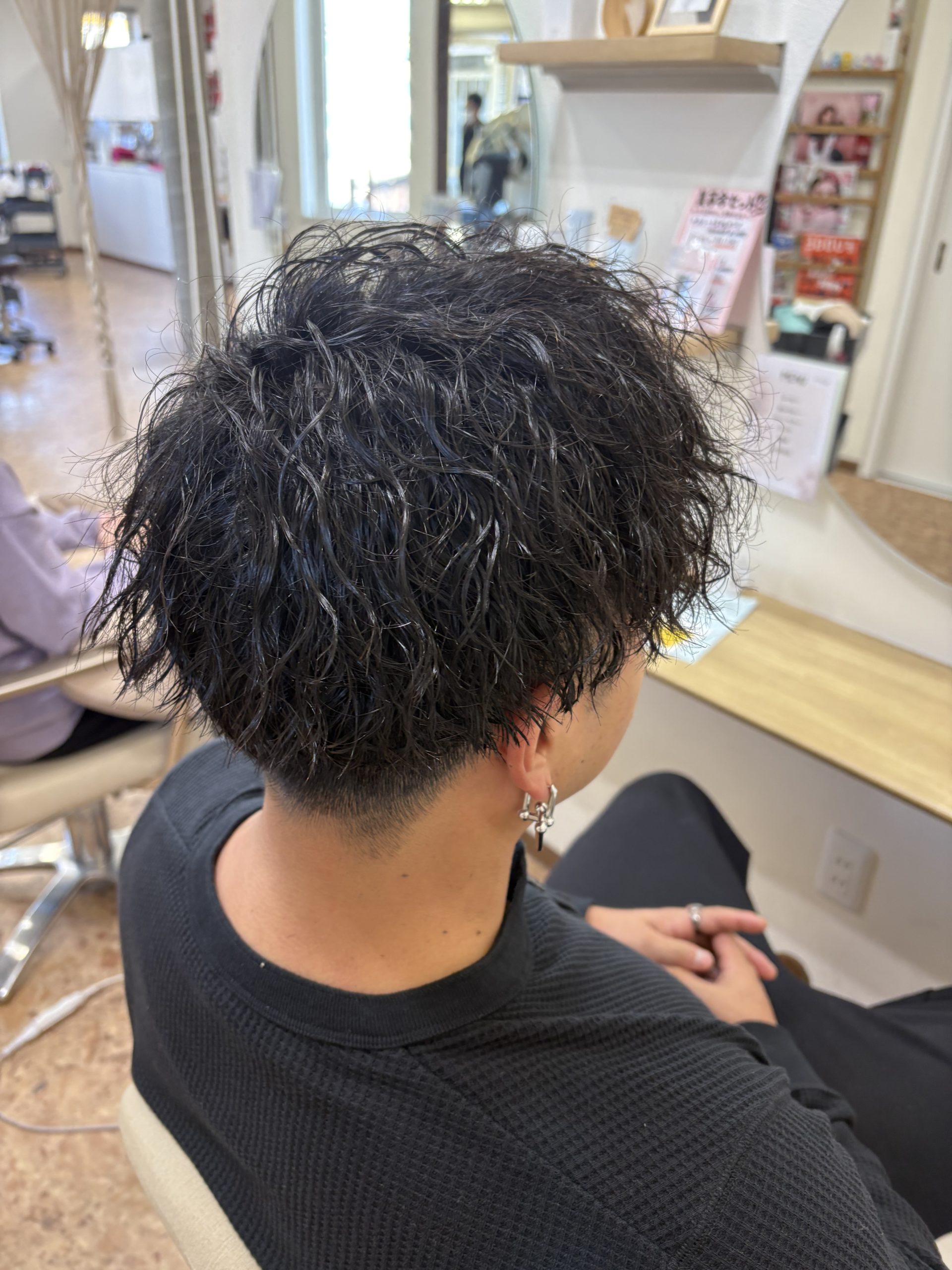 メンズパーマ！直毛の方必見！